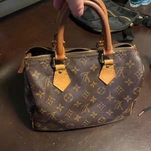 Louis Vuitton Speedy 25